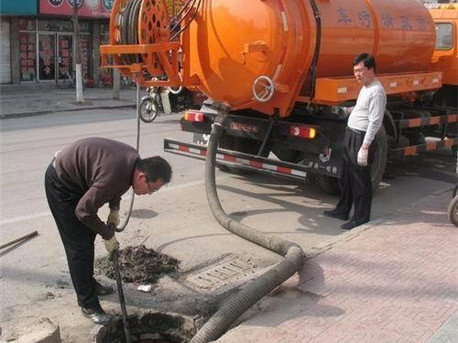 津市清掏化粪池，健康生活从这里开始